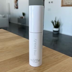 “Re”Evolve Natural Finish Foundation 22.5 Shade